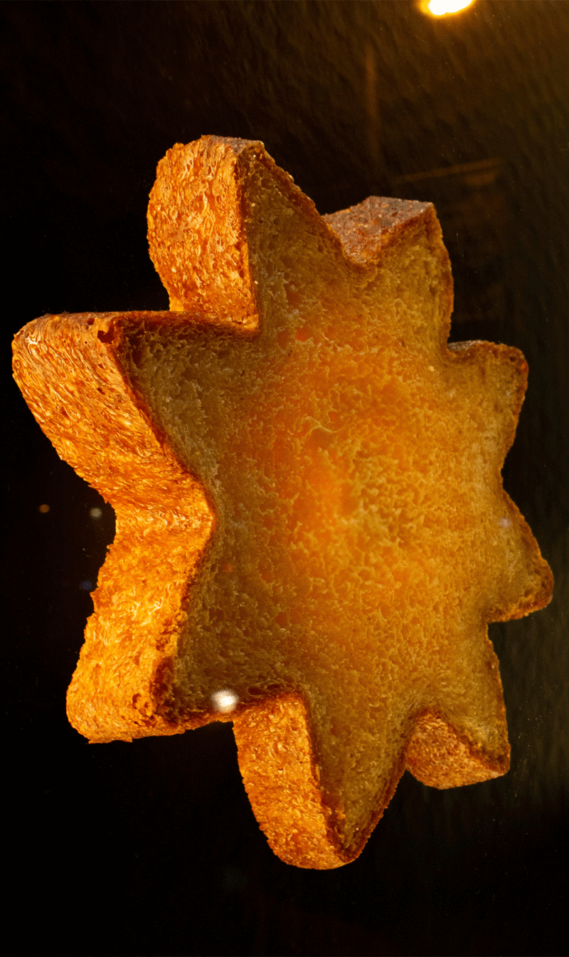 Tostada de pan en forma de estrella para Llums de Nadal IED Barcelona